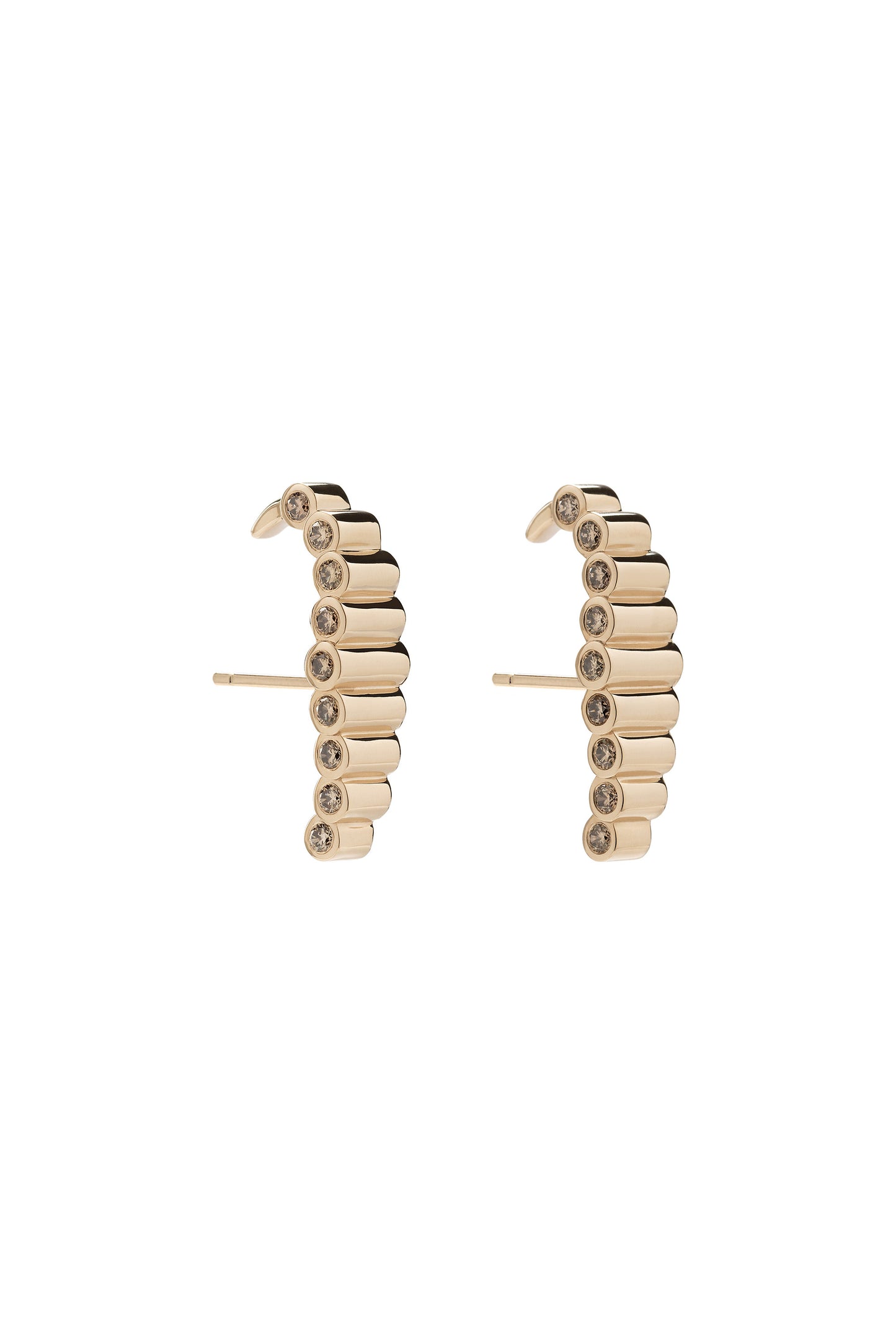 Brincos Flare de diamantes brown em ouro 18k branco