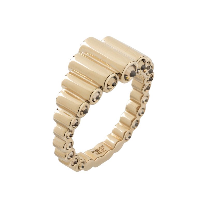 Anel Flare de diamantes brown em ouro 18k branco.