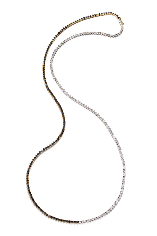 Colar de diamantes negros e diamantes em ouro 18k branco e amarelo.