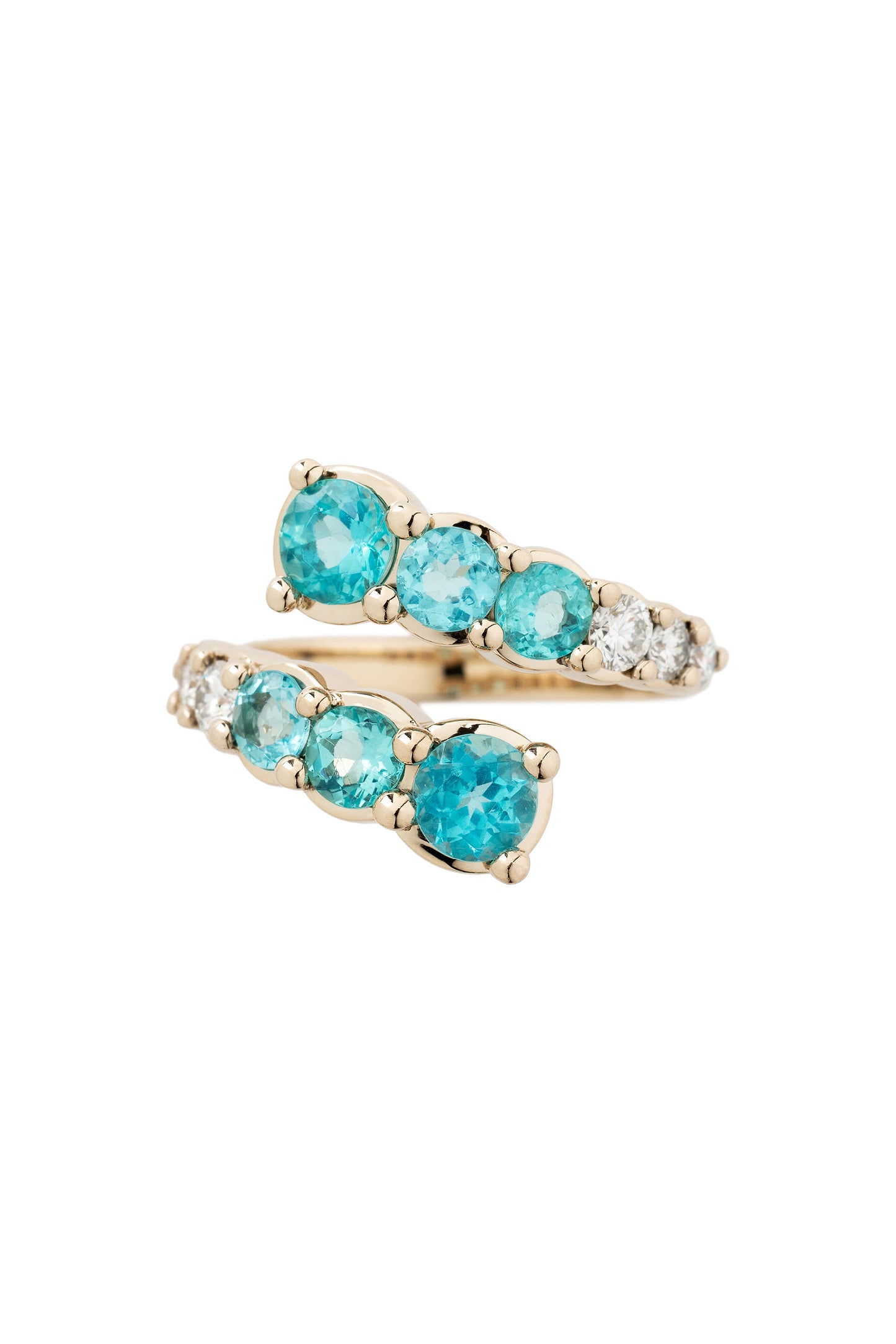 Anel de apatitas com diamantes brancos