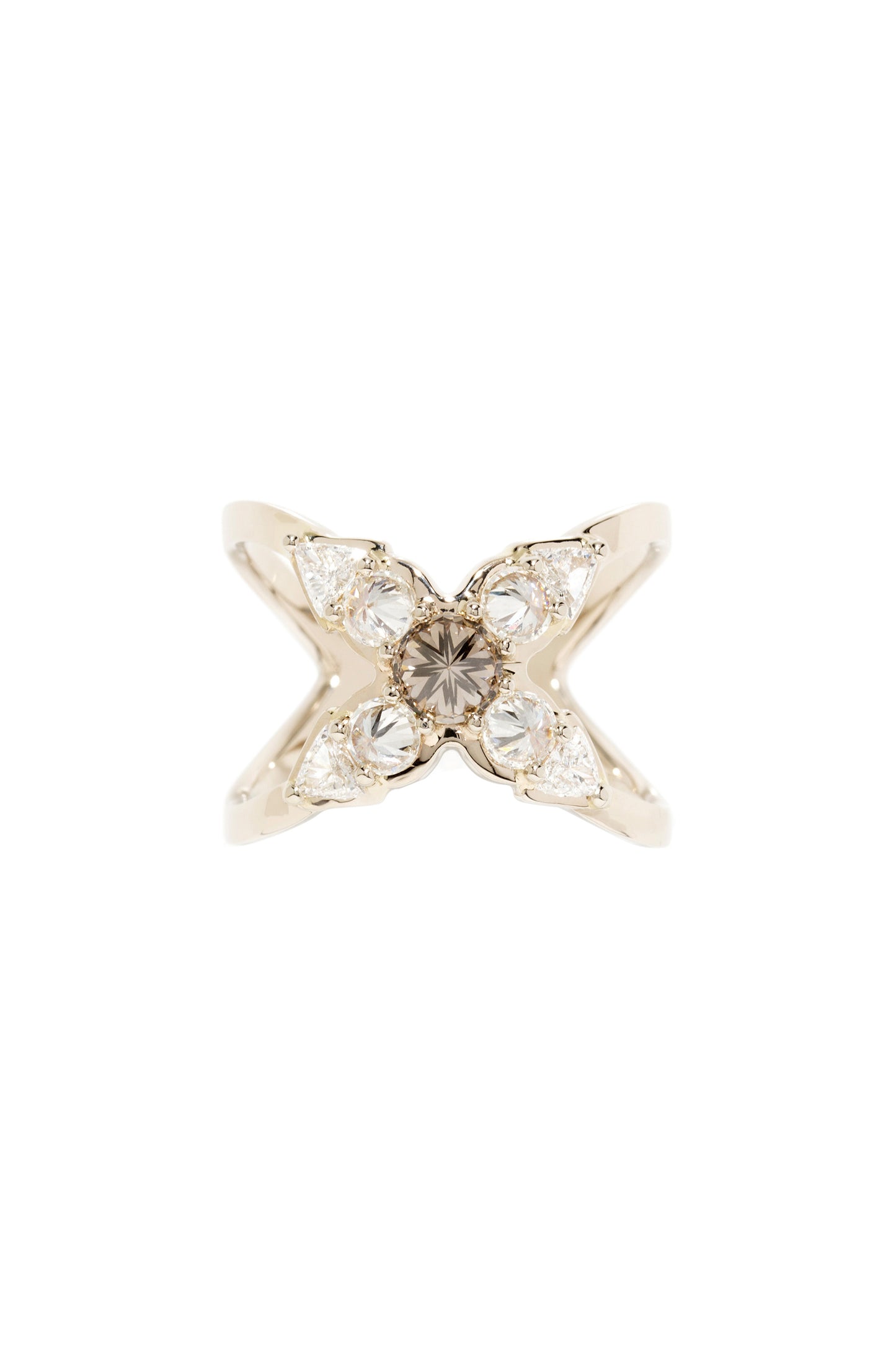 Anel de diamante brown com diamantes brancos em ouro 18k branco
