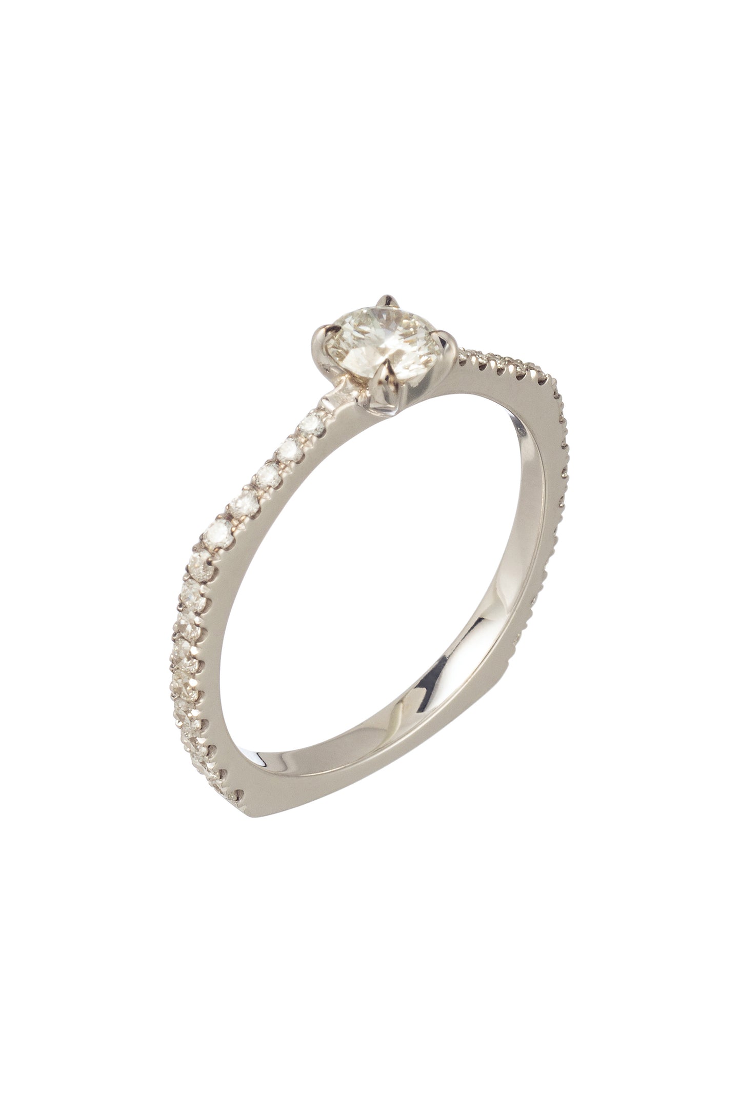 Aliança de diamantes brancos