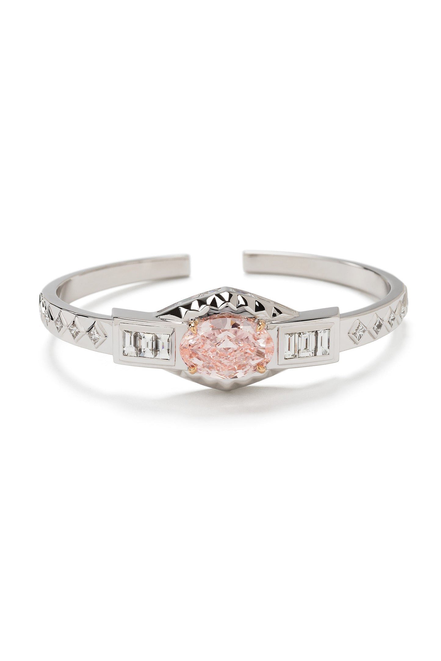 Pulseira de diamante fancy intense orangy pink com diamantes brancos