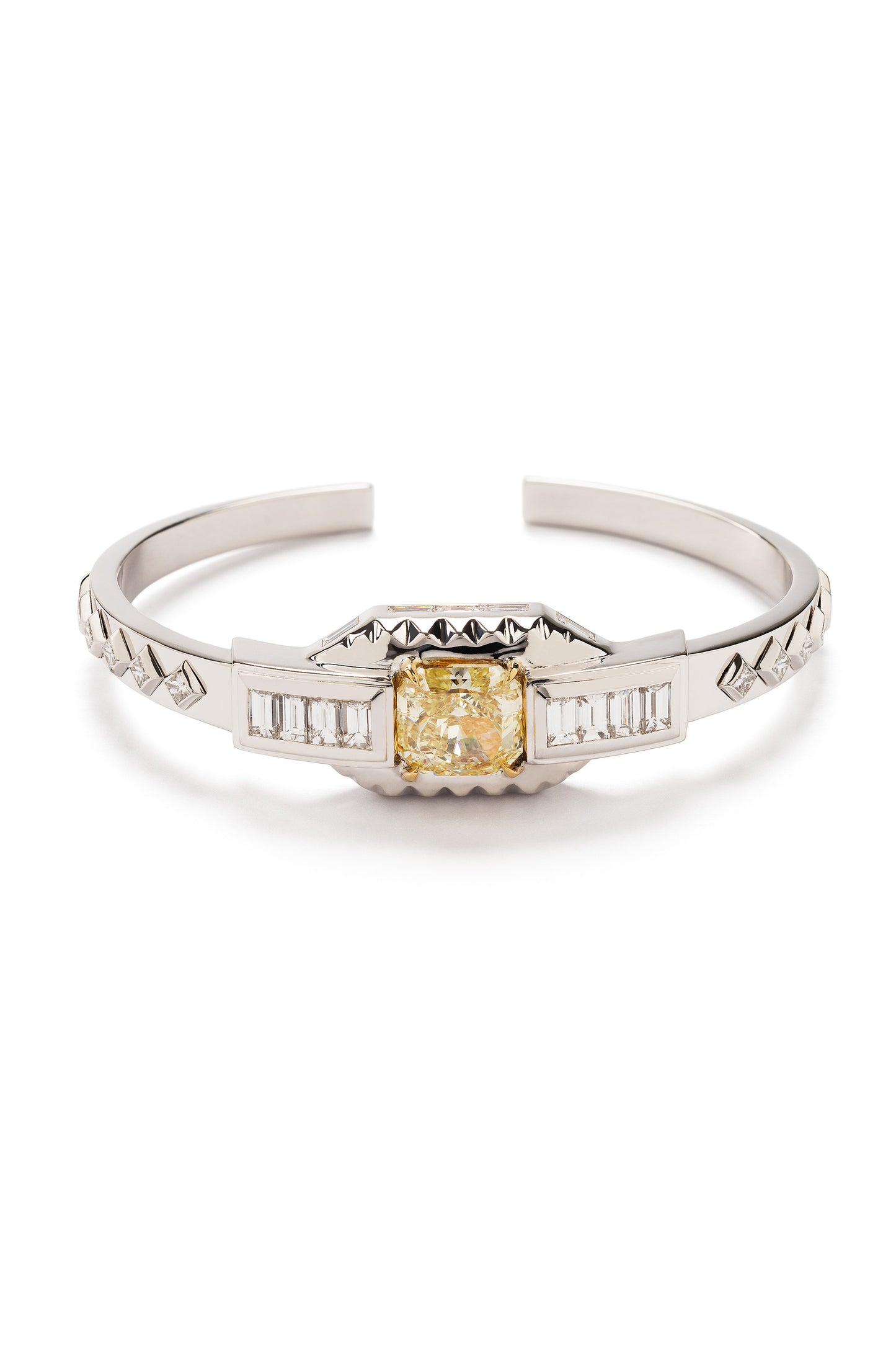 Pulseira de diamante fancy yellow com diamantes brancos em ouro 18k branco e amarelo